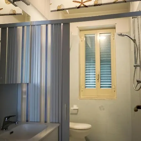 Spacious In - 100 Sqm - Parking Included *