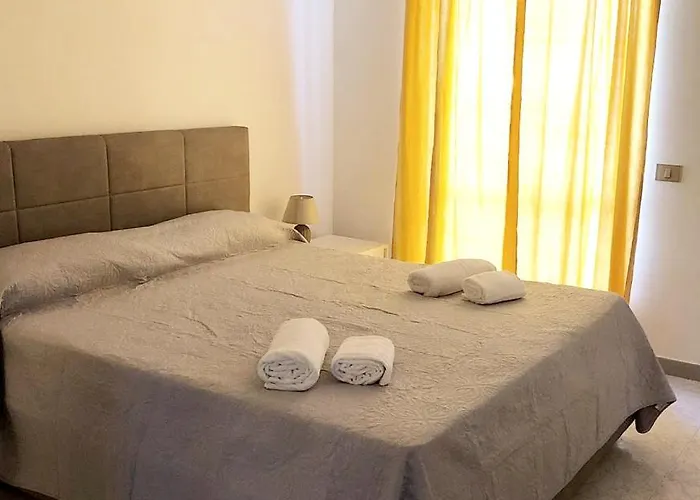 Spacious In - 100 Sqm - Parking Included * Amalfi