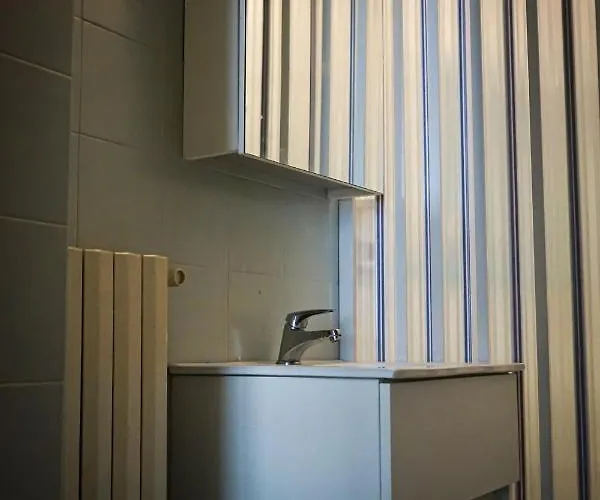 Spacious In - 100 Sqm - Parking Included *