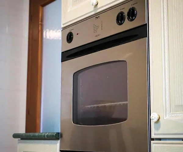 Spacious In - 100 Sqm - Parking Included Amalfi