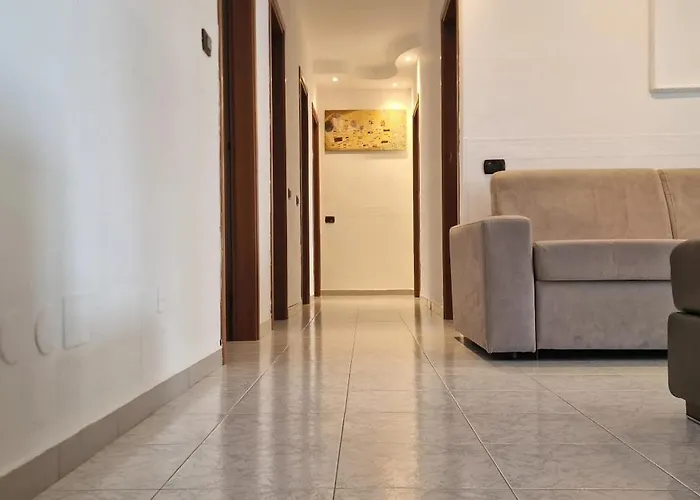 Spacious In - 100 Sqm - Parking Included Apartament Amalfi