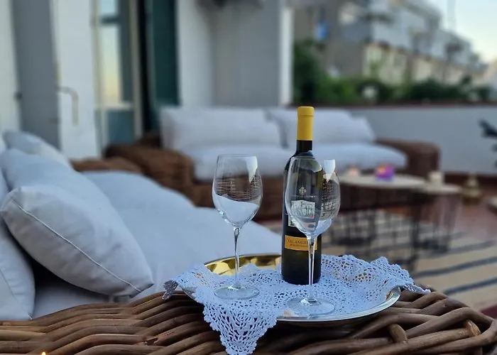 Spacious In - 100 Sqm - Parking Included Amalfi