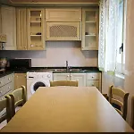 Apartment Spacious In - 100 Sqm - Parking Included *