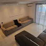Spacious In - 100 Sqm - Parking Included Amalfi