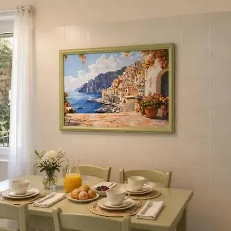Daire Spacious In - 100 Sqm - Parking Included