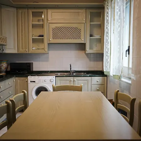 Spacious In - 100 Sqm - Parking Included * Amalfi