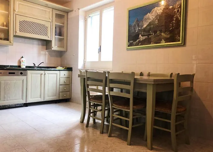 Lejlighed Spacious In - 100 Sqm - Parking Included Amalfi