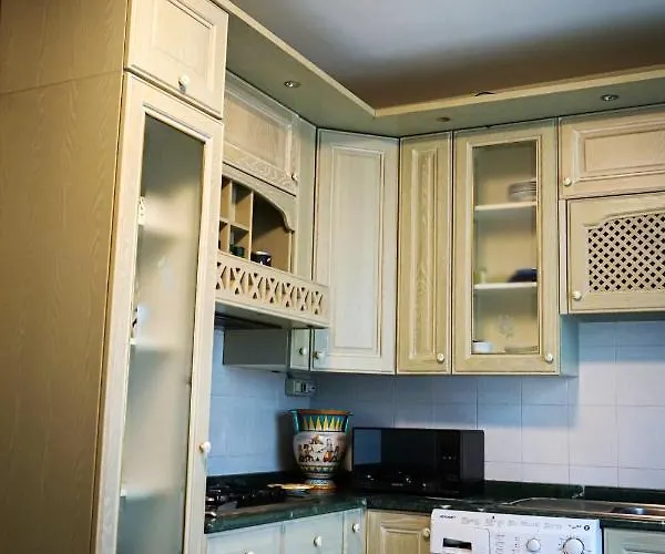 Spacious In - 100 Sqm - Parking Included *