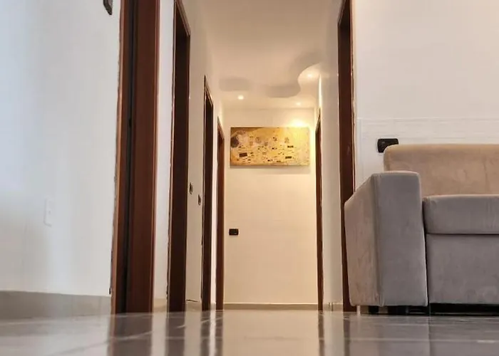 Appartement Spacious In - 100 Sqm - Parking Included Amalfi