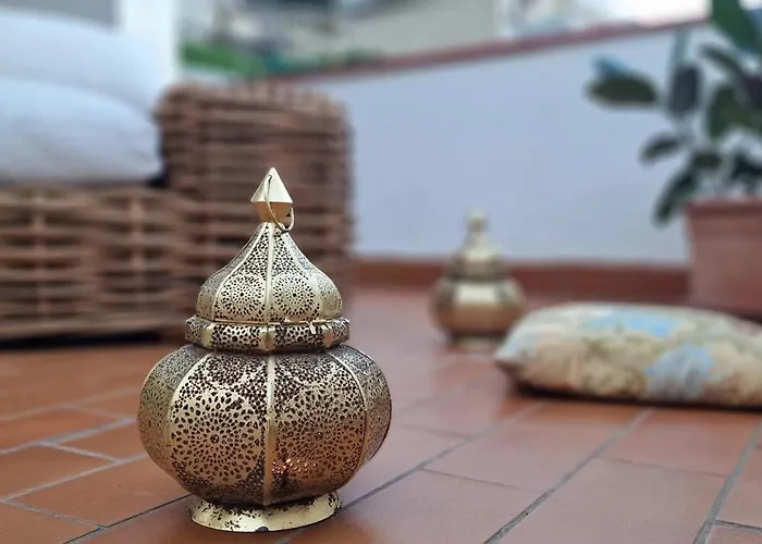 Spacious In - 100 Sqm - Parking Included Lejlighed *