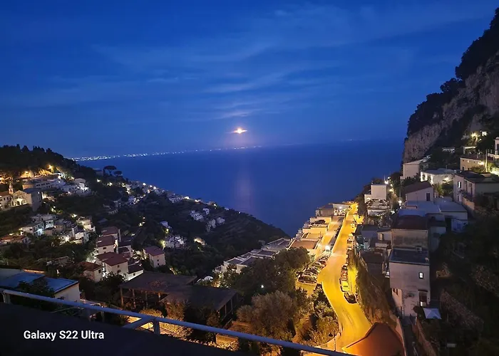 Spacious In - 100 Sqm - Parking Included Appartement Amalfi