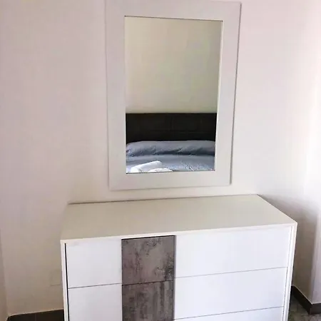 Spacious In - 100 Sqm - Parking Included Amalfi