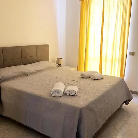 Spacious In - 100 Sqm - Parking Included * Amalfi