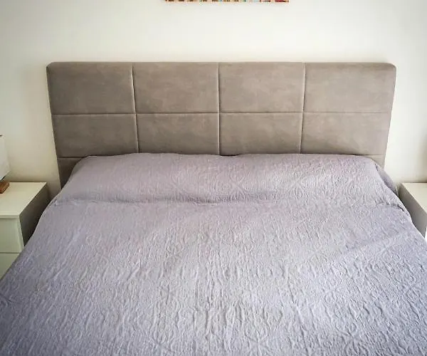 Spacious In - 100 Sqm - Parking Included * Amalfi