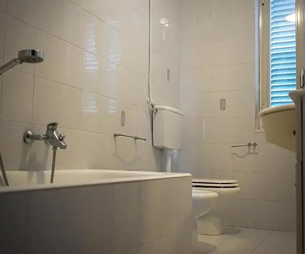 Spacious In - 100 Sqm - Parking Included Amalfi