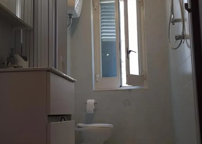 Spacious In - 100 Sqm - Parking Included Apartman Amalfi