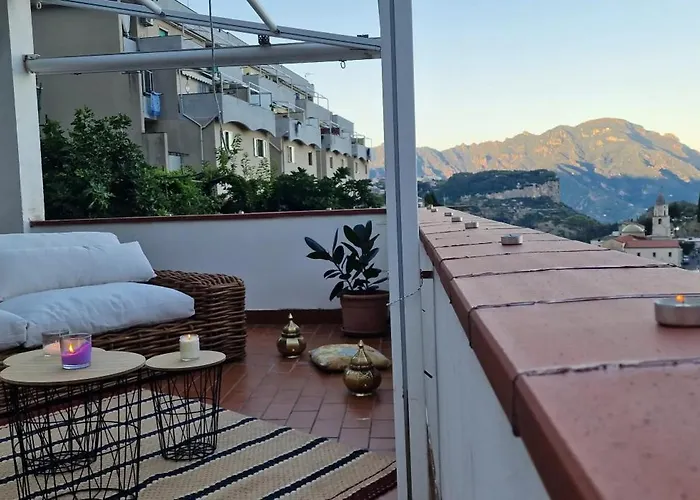 Spacious In - 100 Sqm - Parking Included Apartman